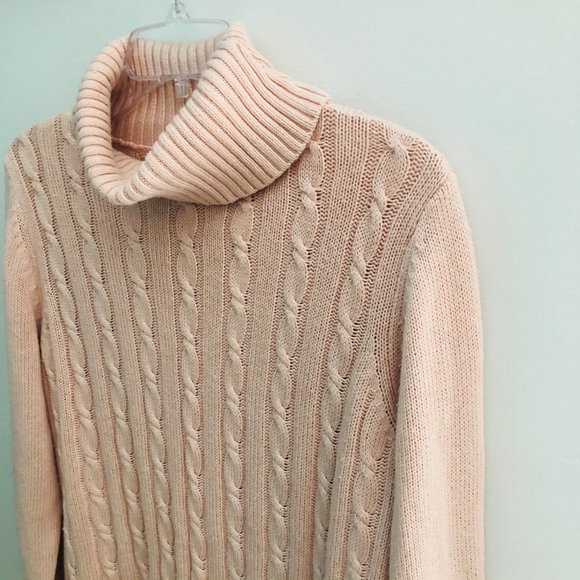 Medium Loft Pink Turtleneck - Picture 4 of 4